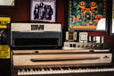 guitar amp and amplifier